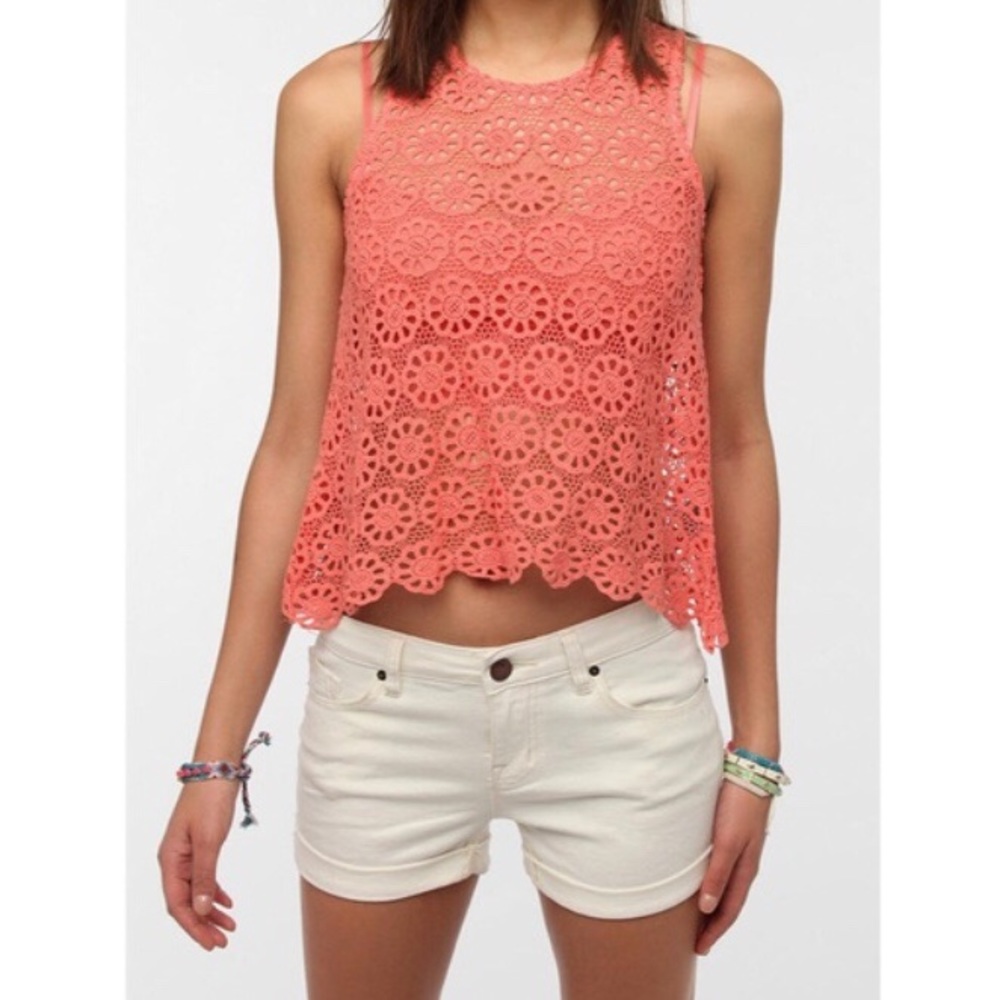 ❌SOLD❌ Urban Outfitters UO coral lace tank top